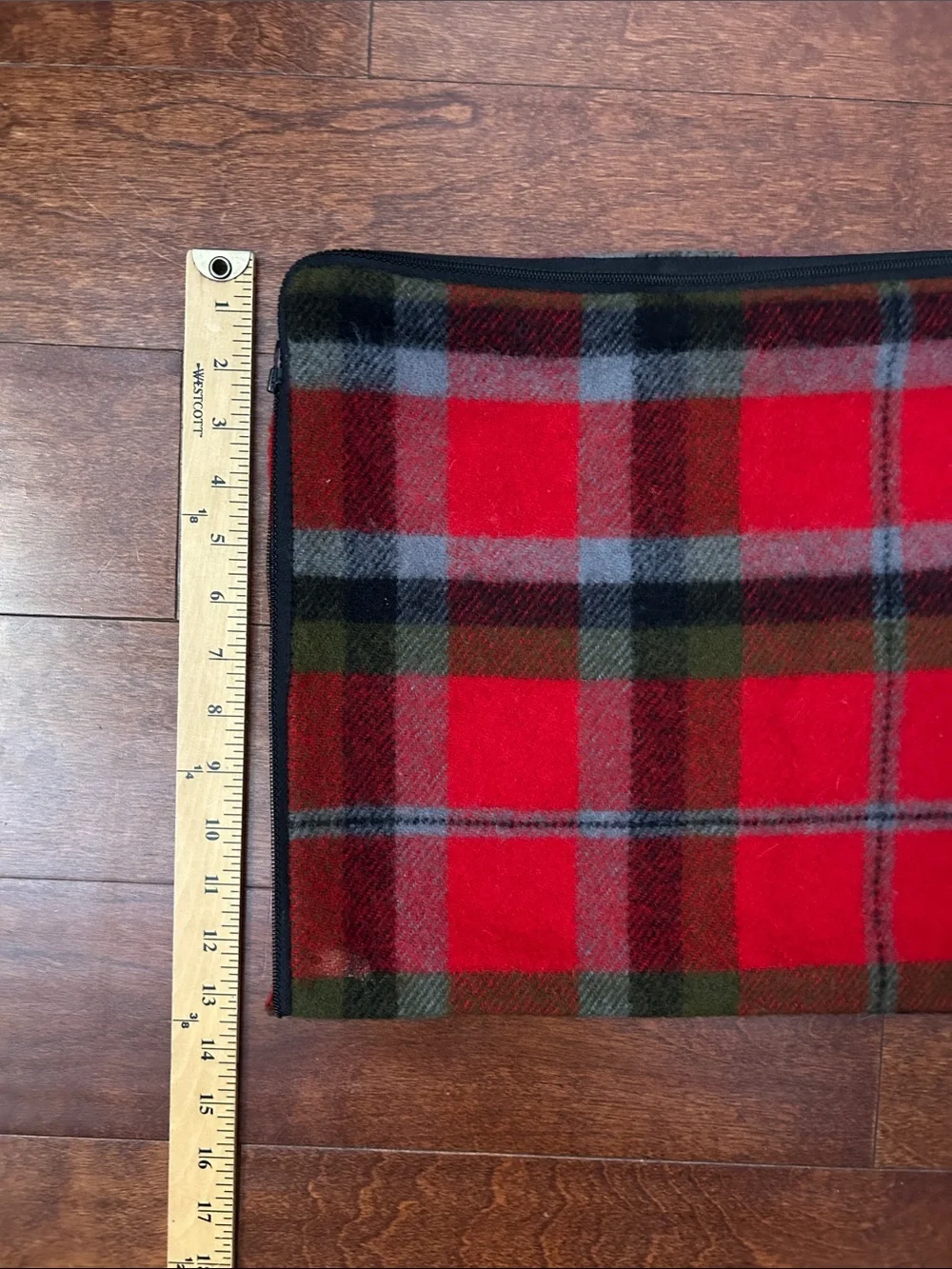 Faribo Vintage Wool Convertible Stadium Blanket Poncho, Includes Matching Bag